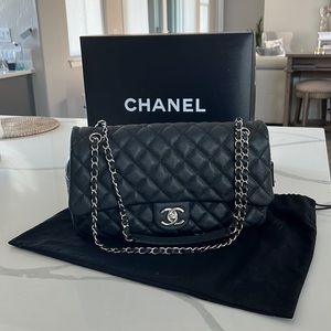 Chanel easy flap with zipper